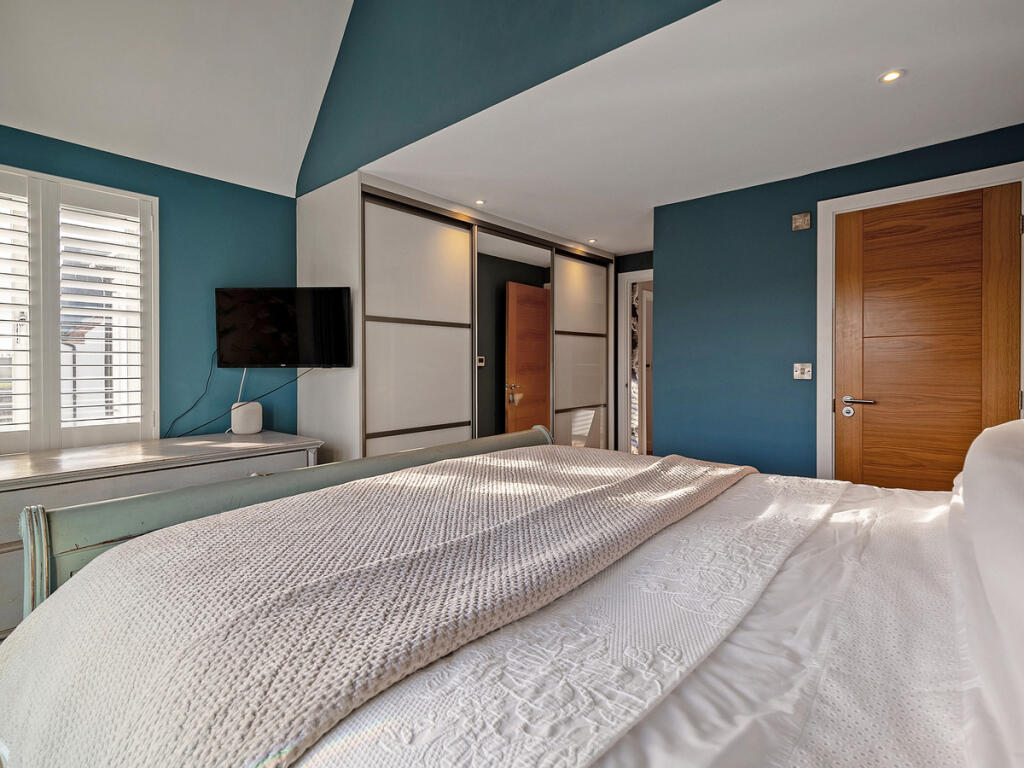 Additional image 16 of Bishops Acre, Lighthorne, Warwickshire CV35 0FH