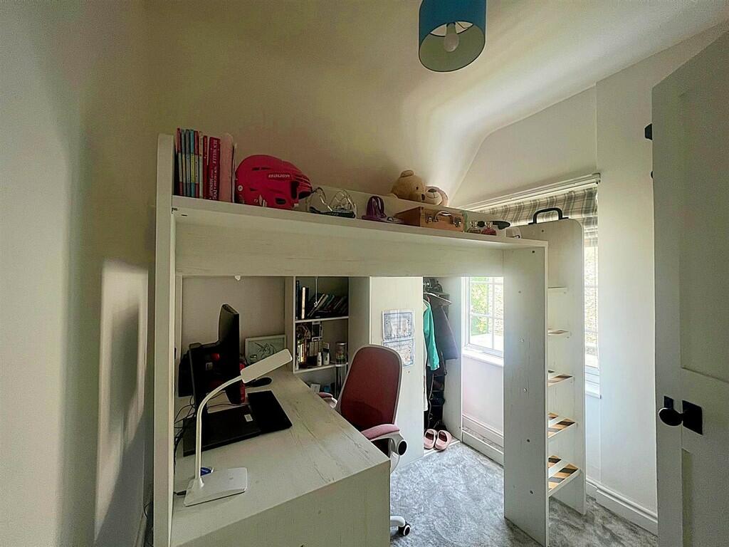 Additional image 7 of Leyes Lane, Kenilworth