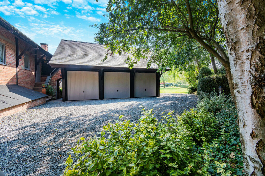 Additional image 50 of Architectural Masterpiece, Ashbourne, Derbyshire DE6