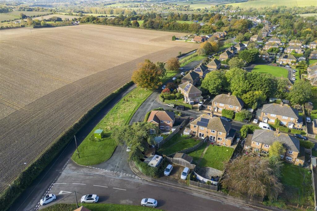 Additional image 28 of Highland Road, Chartham