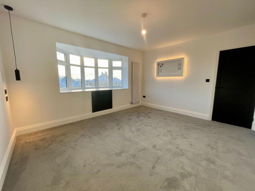 Additional image 13 of Wood Lane, Newhall
