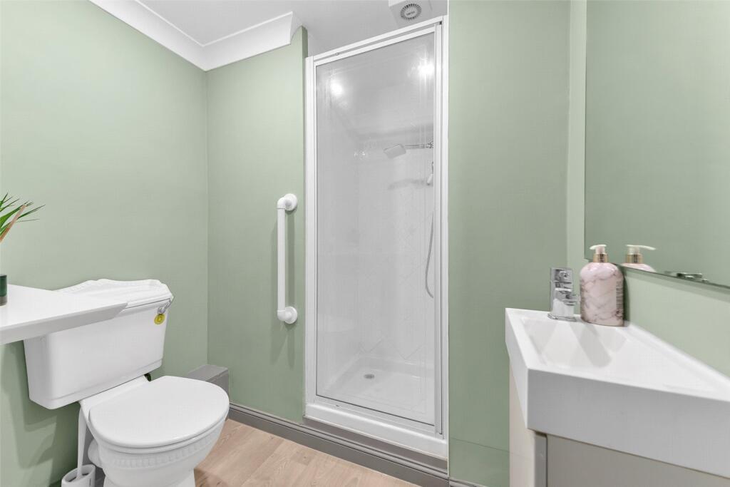 Additional image 20 of Meadow Lane, Meopham, Kent, DA13