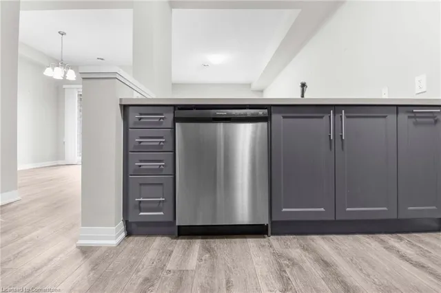 Additional image 23 of 17 Laguna Village Cres