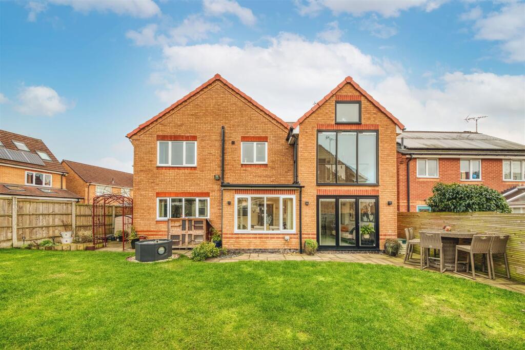 Additional image 4 of Groombridge Crescent, Heatherton Village