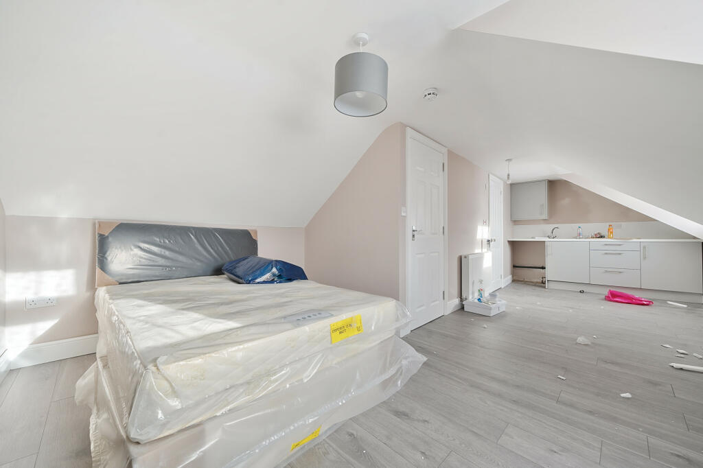 Additional image 5 of Milton Road, Gravesend, Kent