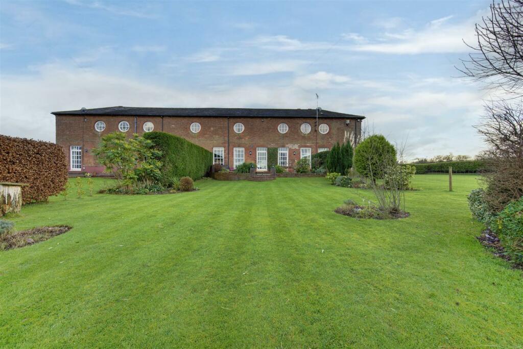 Additional image 5 of 3 The Stables, Somerford, Congleton