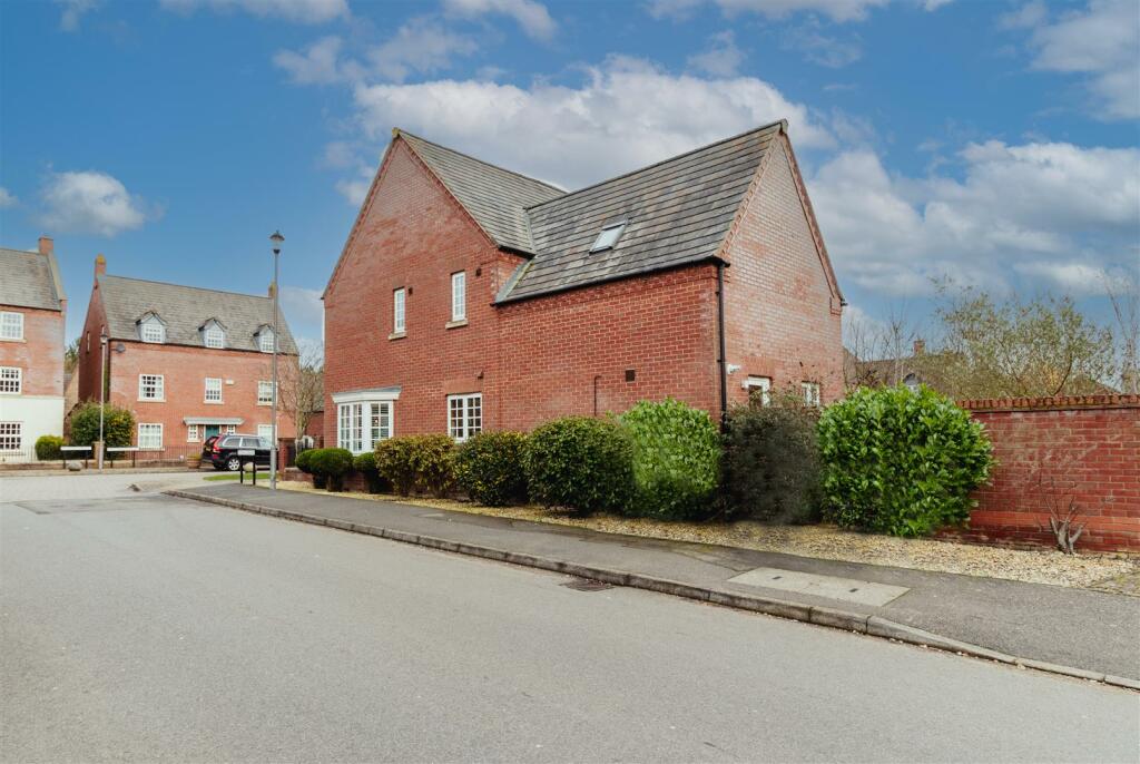 Additional image 32 of Long Hassocks, Rugby