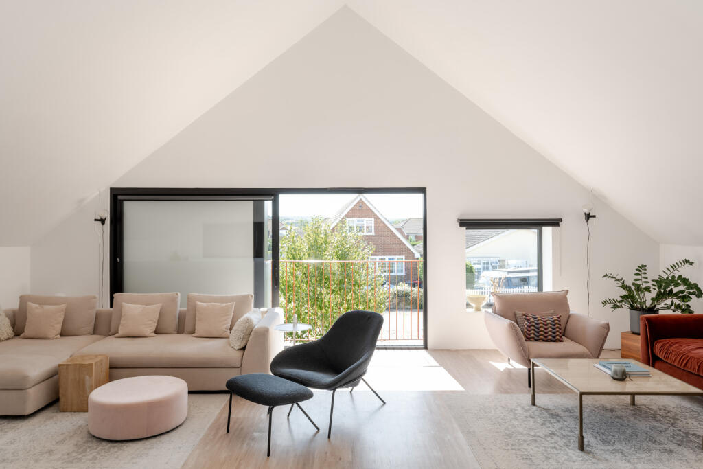 Additional image 4 of Loft House, Seasalter, Kent