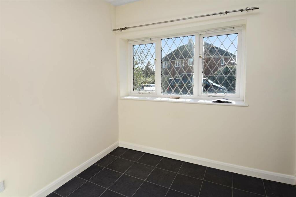 Additional image 14 of Hillside Avenue, Canterbury