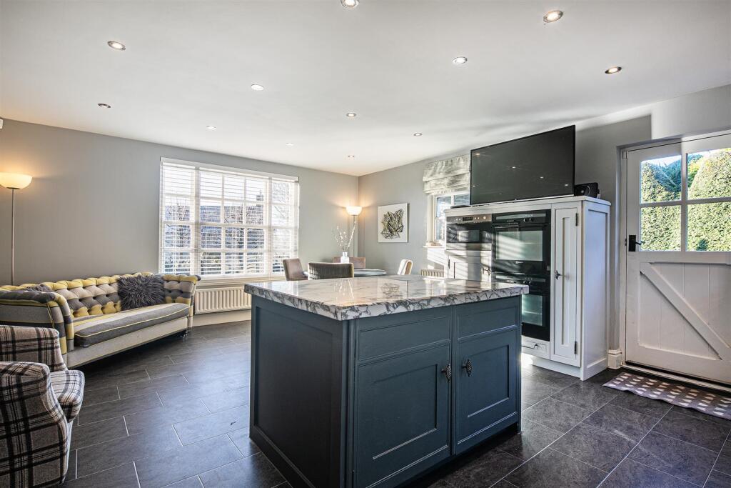 Additional image 5 of The Park, Two Dales, Matlock