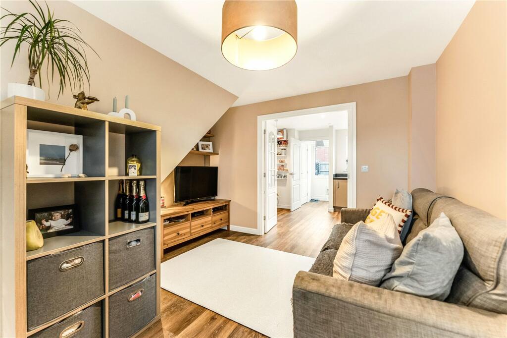 Additional image 16 of Burgundy Gardens, Leamington Spa, Warwickshire, CV31