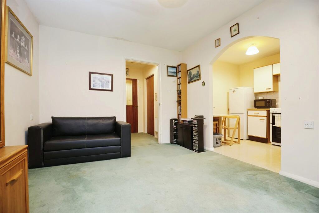 Additional image 14 of Willow Tree Gardens, Hillmorton, Rugby