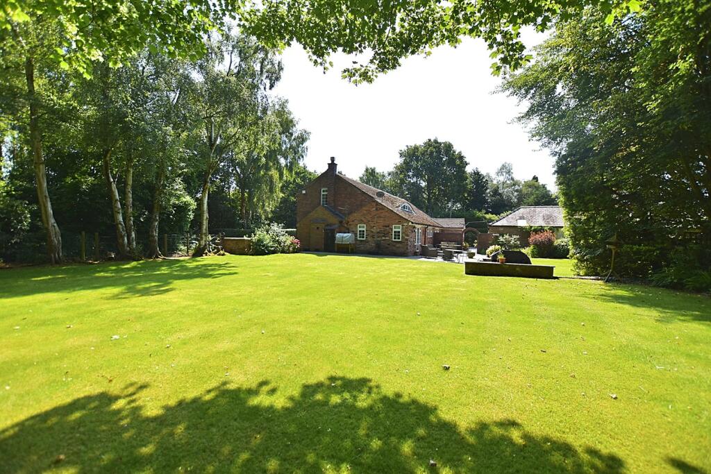 Additional image 41 of Holmes Chapel Road, Somerford, Congleton