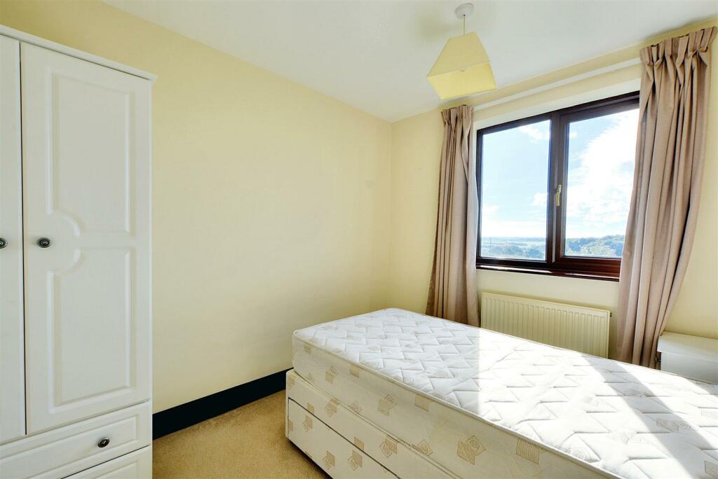 Additional image 19 of High Lane Central, West Hallam