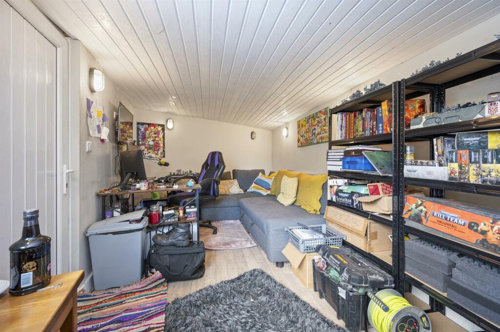 Additional image 16 of Moorhall, Bakewell