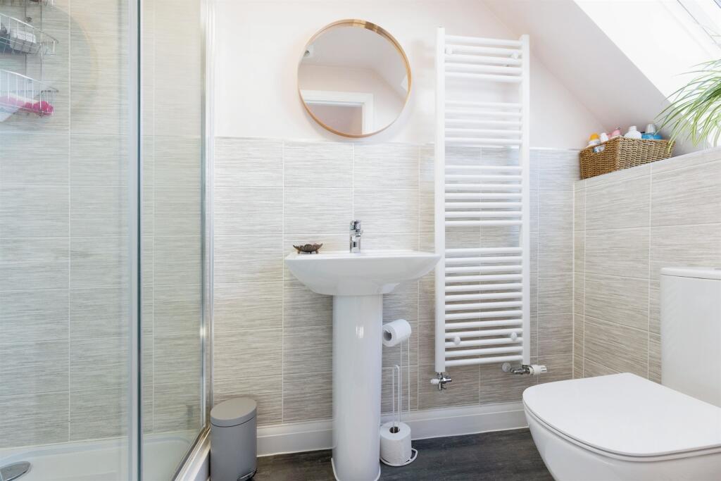 Additional image 9 of Woodhead Road, Warwick