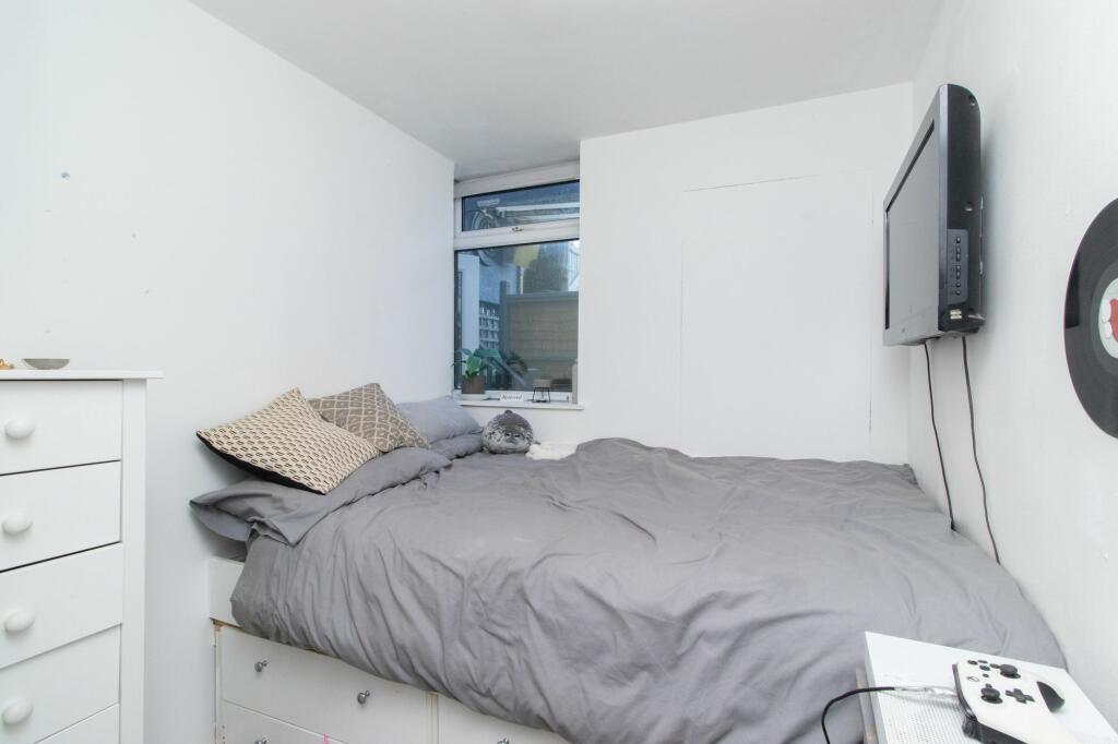 Additional image 9 of Eastern Esplanade, Highcliffe Hall, CT9