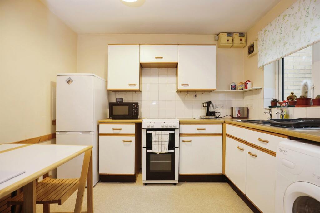 Additional image 6 of Willow Tree Gardens, Hillmorton, Rugby