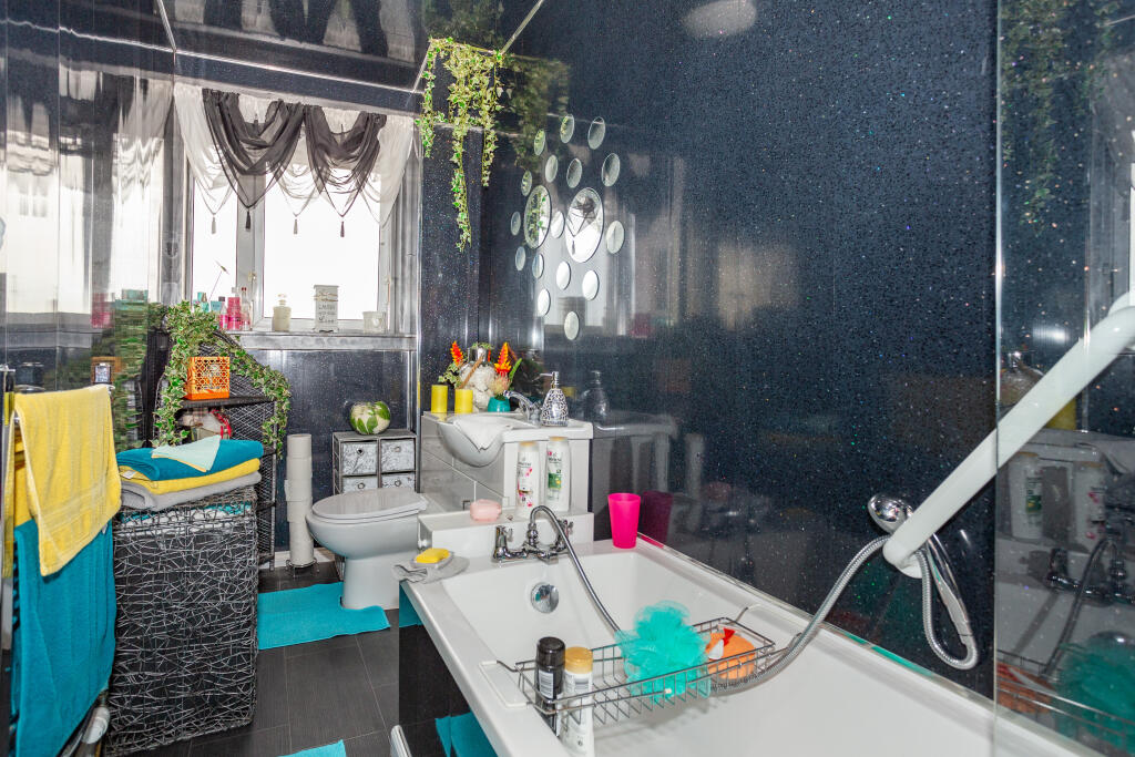 Additional image 15 of Osborne Crescent, Dumfries, DG2