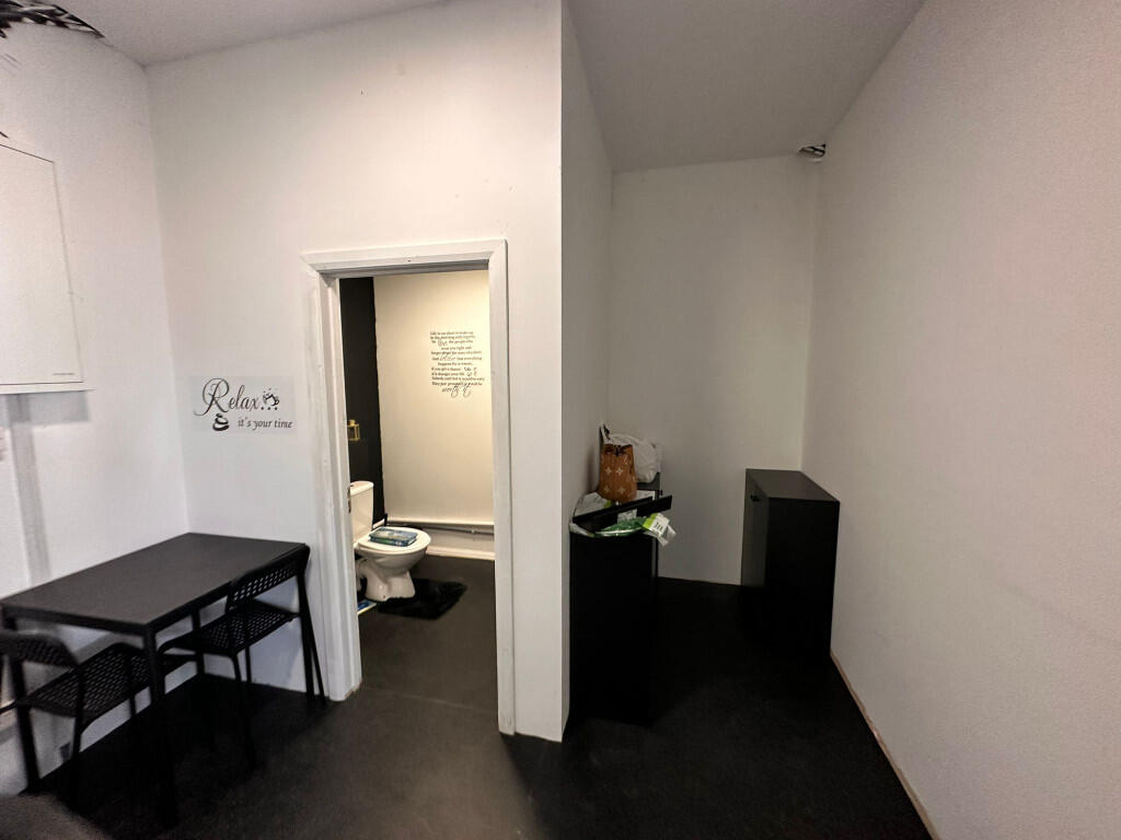 Additional image 4 of Unit 3, 254 Blackfen Road, Sidcup, Kent, DA15