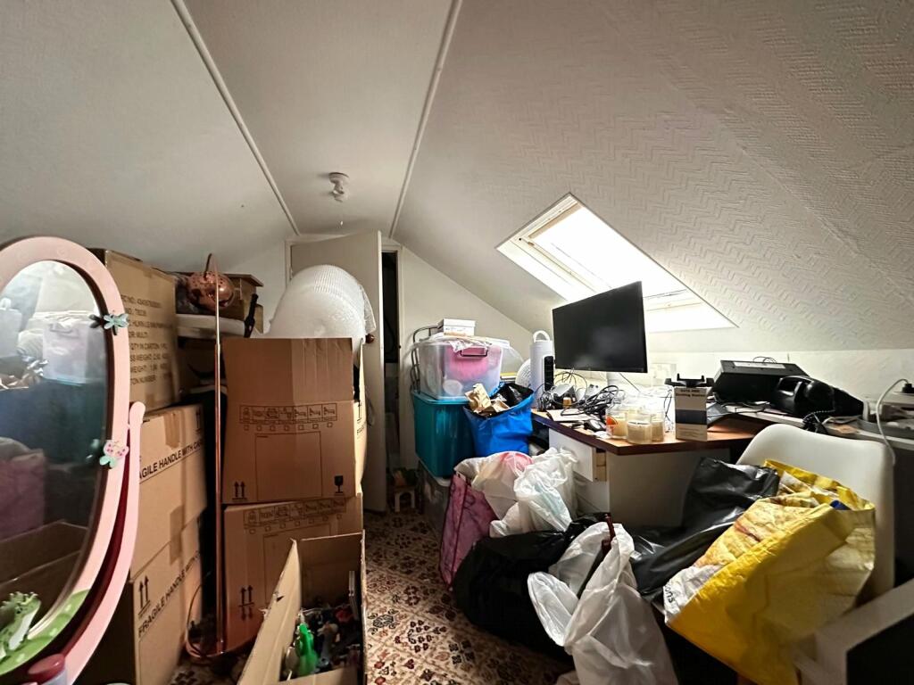 Additional image 16 of Leveson Crescent, Balsall Common, Coventry, West Midlands, CV7