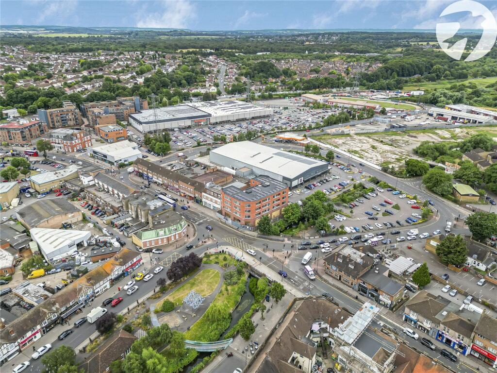 Additional image 16 of River Cray House, 154 Crayford Road, Crayford, Kent, DA1