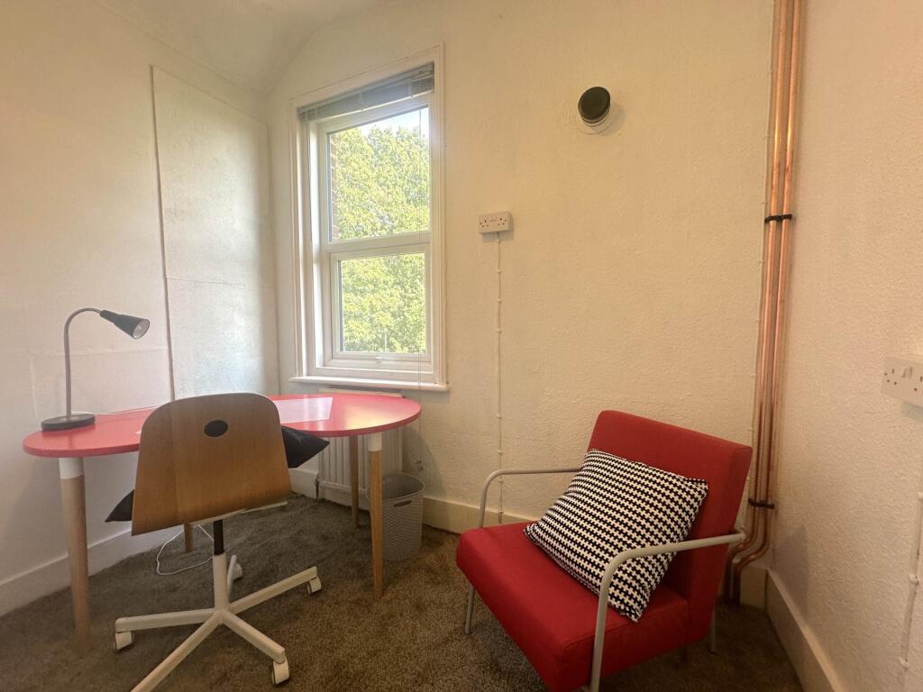 Additional image 7 of Beaconsfield Road, Canterbury