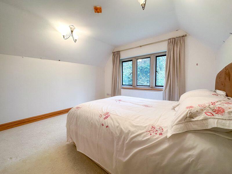 Additional image 19 of East Lodge, Moreton