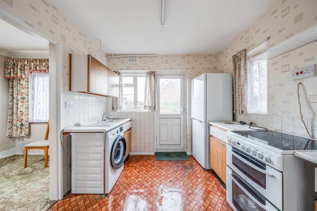 Additional image 4 of High Road, Dartford