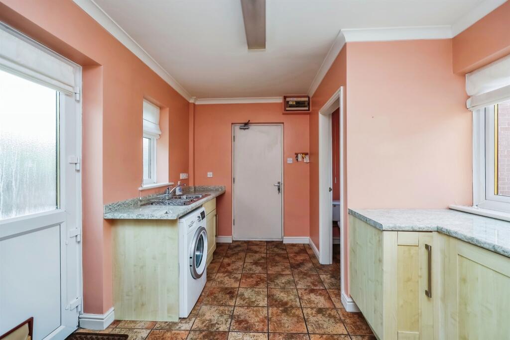 Additional image 7 of Simon Fields Close, Stanley Common, Ilkeston