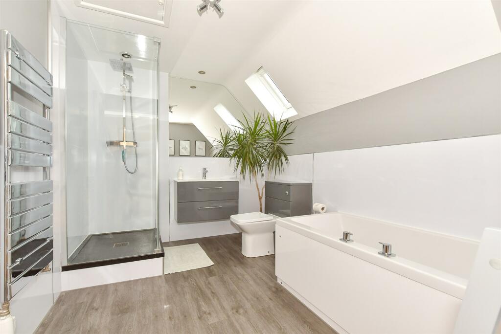 Additional image 10 of High Ridge, Hythe, Kent