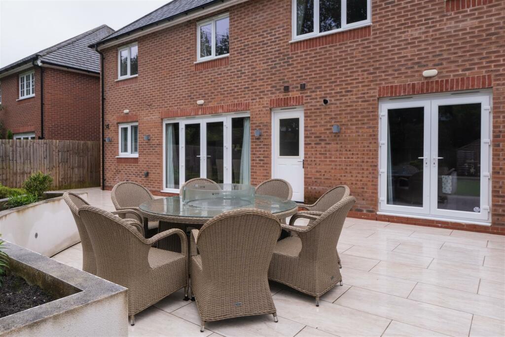 Additional image 43 of Stirling Close, Hartford, Cheshire