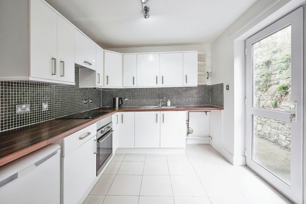 Additional image 4 of Sandgate Esplanade, Folkestone, CT20