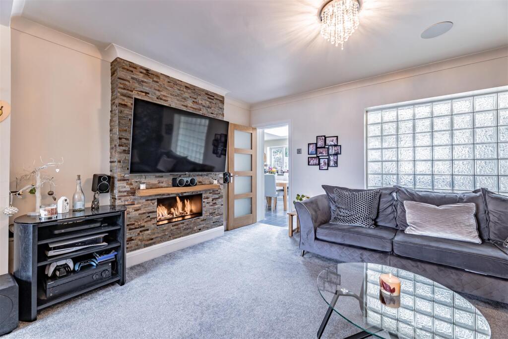 Additional image 9 of Perfectly presented extended property on a superb plot