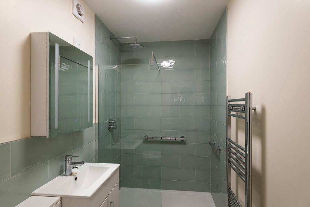 Additional image 6 of Buxton Road, Erith, DA8