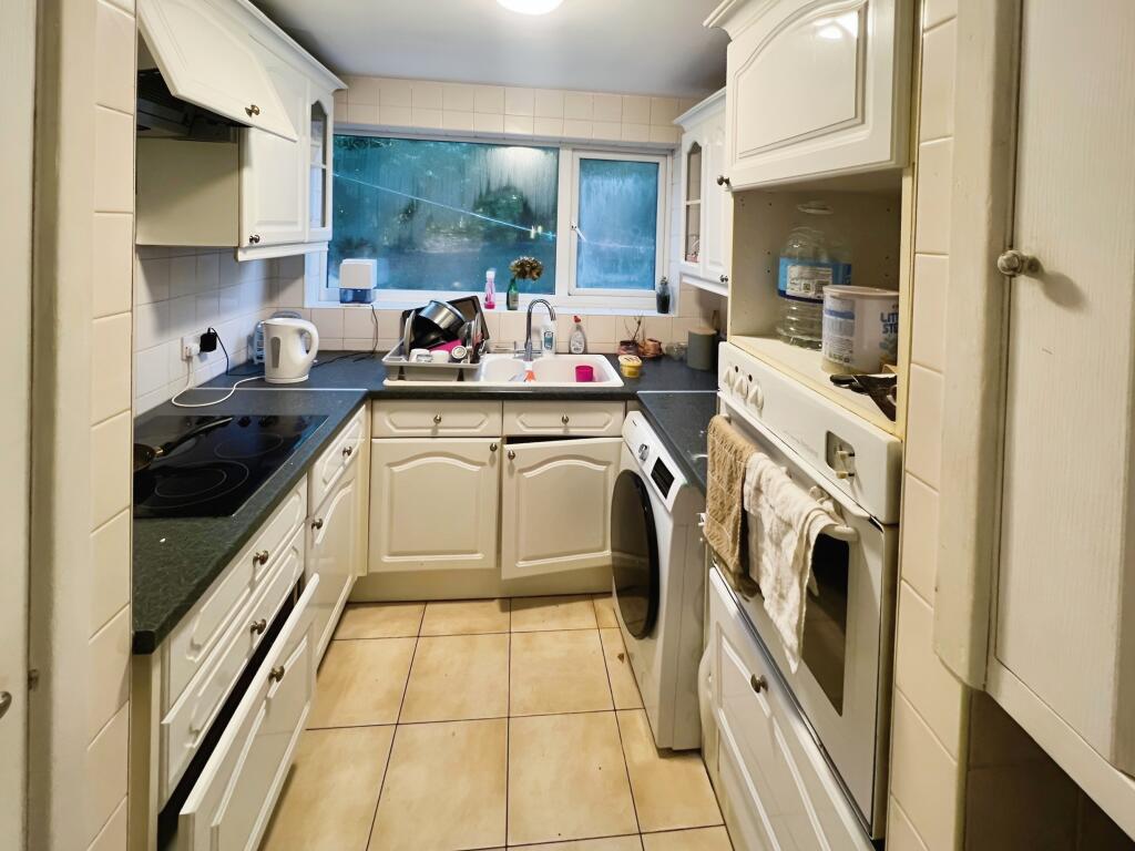 Additional image 8 of 17 Woodcraft Close, Tile Hill, Coventry, West Midlands CV4 9EG