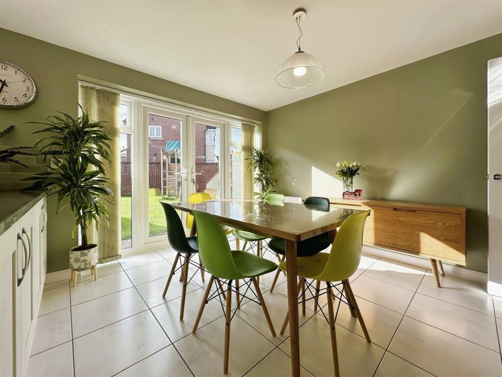 Additional image 8 of Poplar Way, Whitnash, Leamington Spa