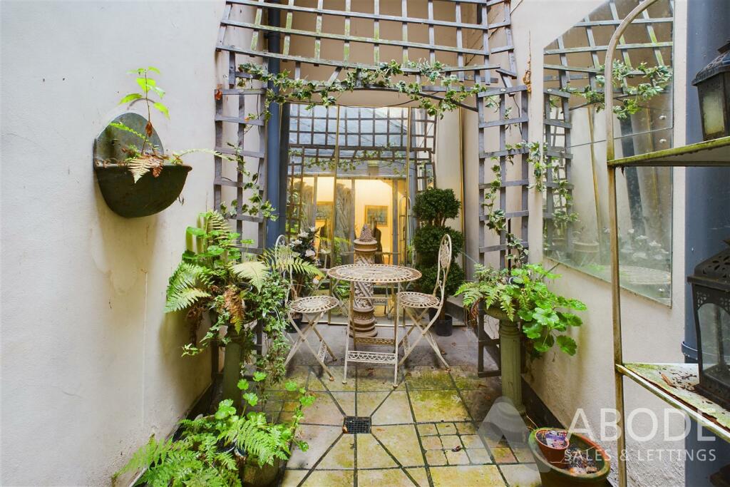 Additional image 32 of Aston Hall Drive, Aston-On-Trent, Derby