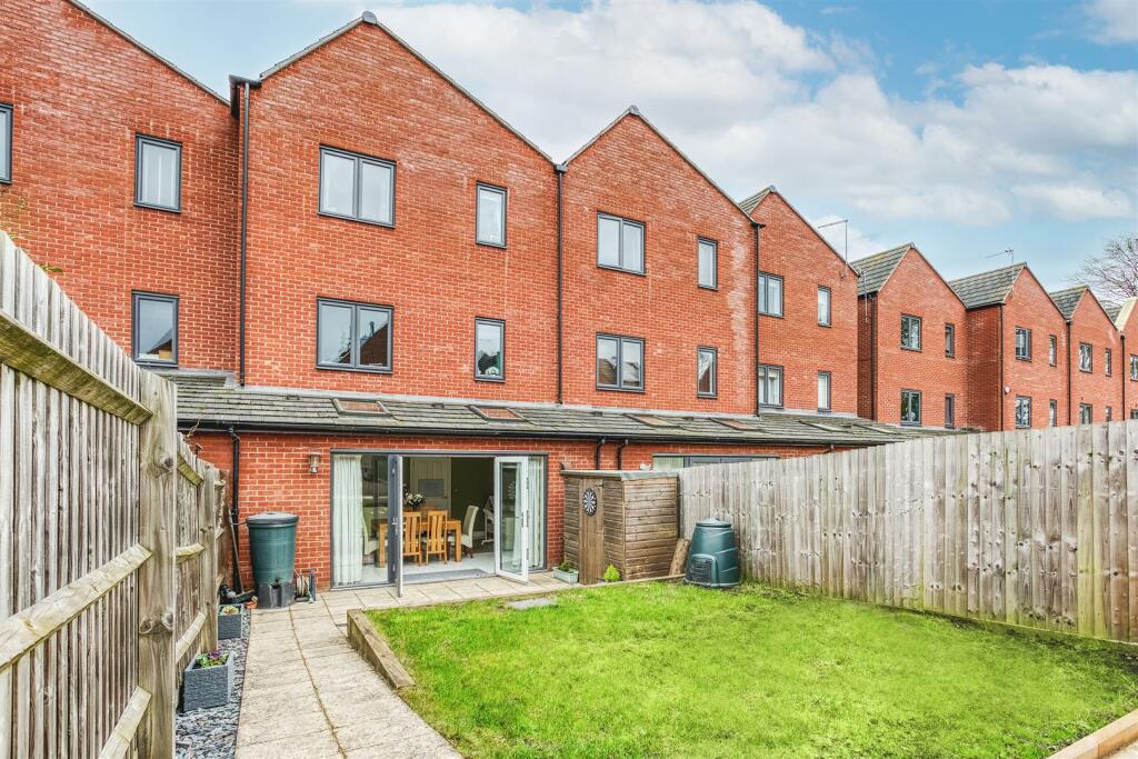 Additional image 4 of Somerset Close, Kingsway, Derby