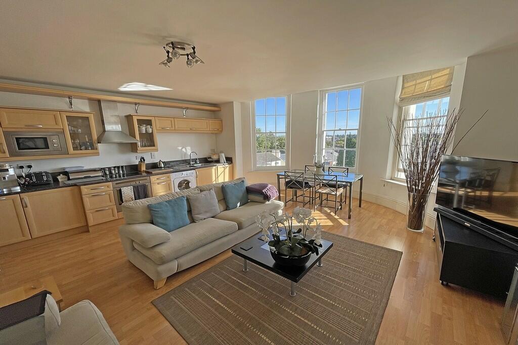 Additional image 4 of Clarence Mansions, Leamington Spa