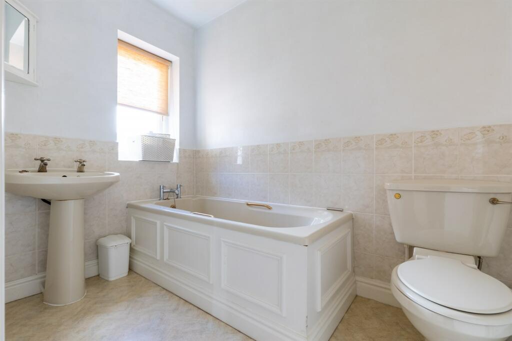 Additional image 17 of Chestnut Court, Tarporley