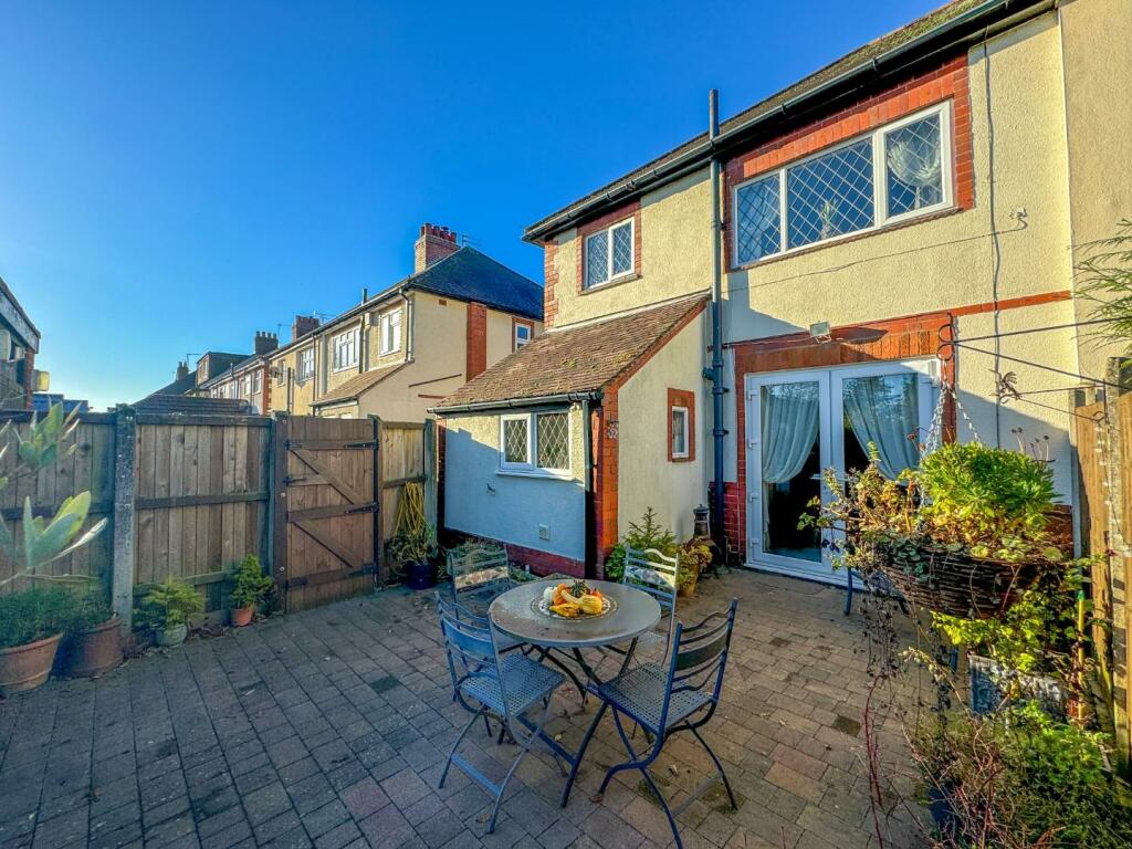 Additional image 20 of Higham Lane, Nuneaton