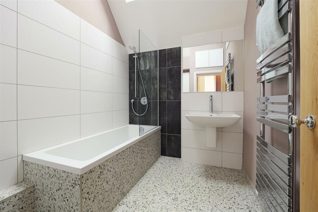 Additional image 15 of High Street, Wingham