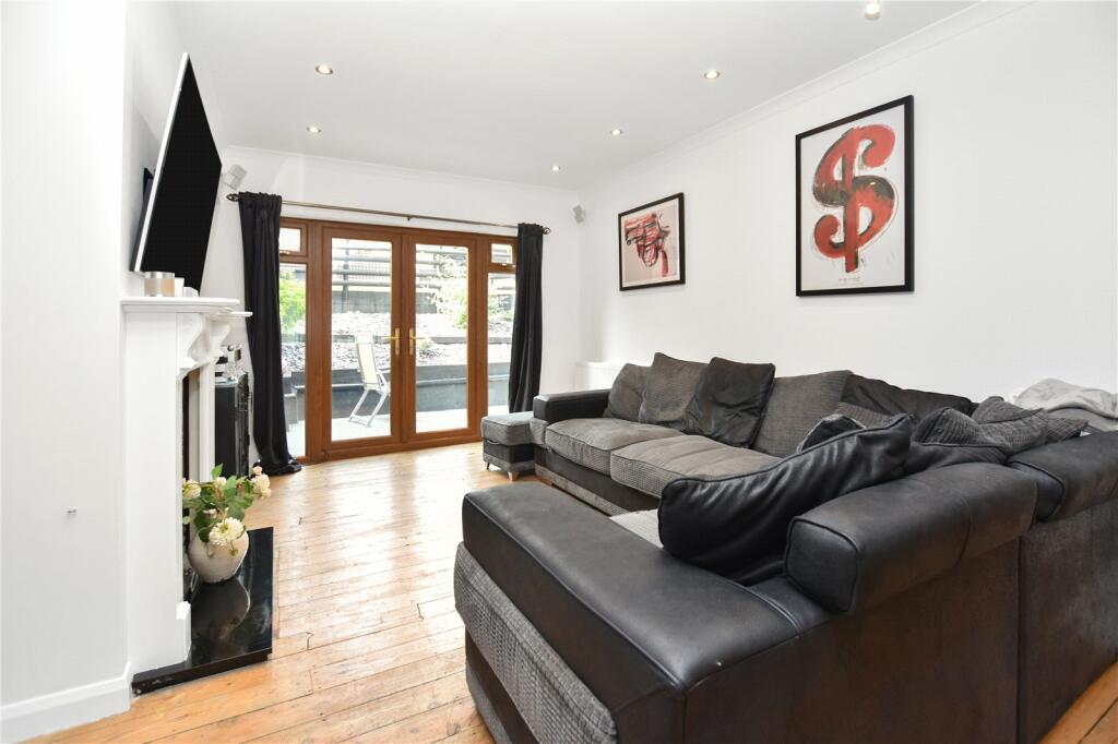 Additional image 26 of Midhurst Hill, Bexleyheath, DA6