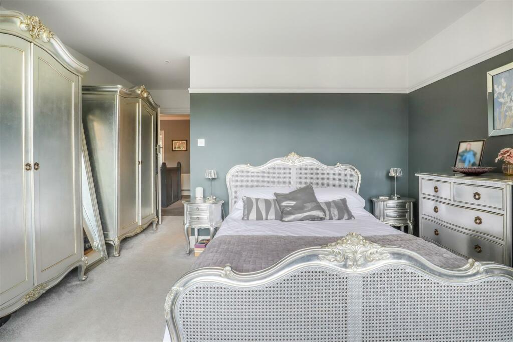 Additional image 15 of Stivichall Croft, Coventry