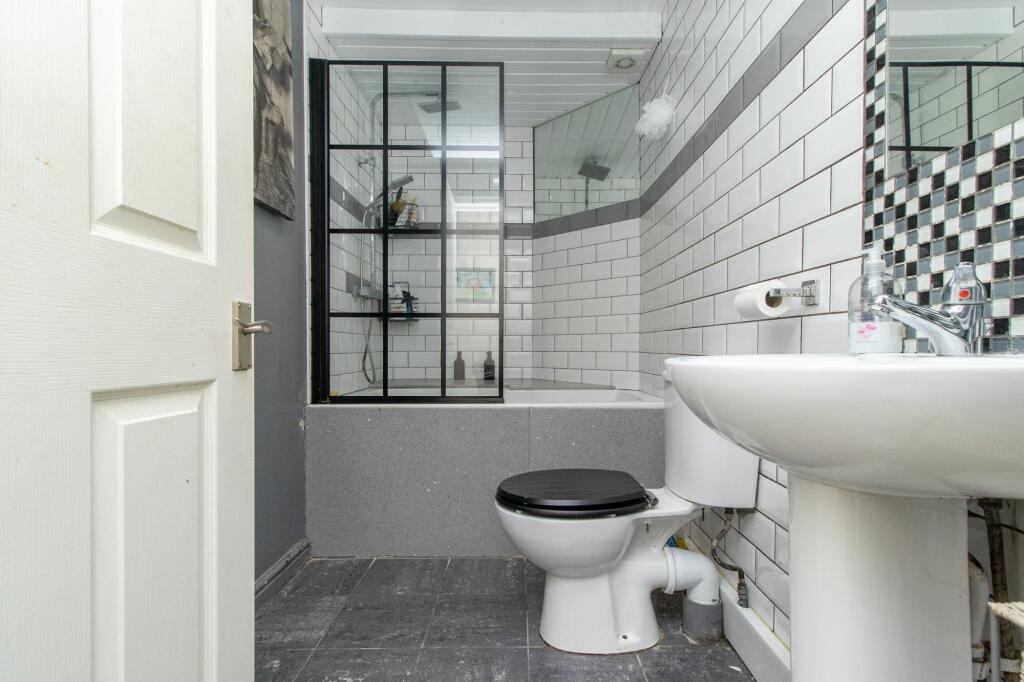 Additional image 8 of Eastern Esplanade, Highcliffe Hall, CT9