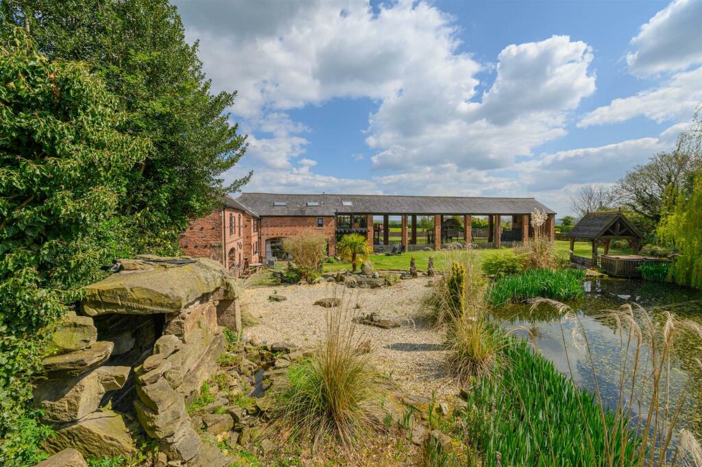 Additional image 20 of Oak Bank Barn & French Barn, Heatley Lane, Broomhall, Nantwich