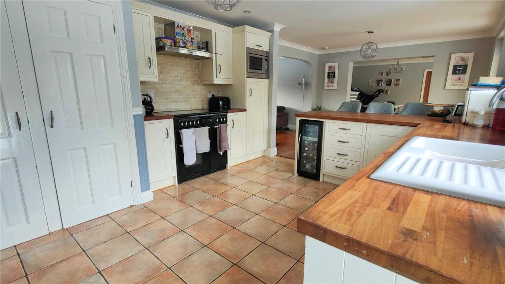 Additional image 6 of Willow Walk, Meopham, Gravesend, Kent, DA13