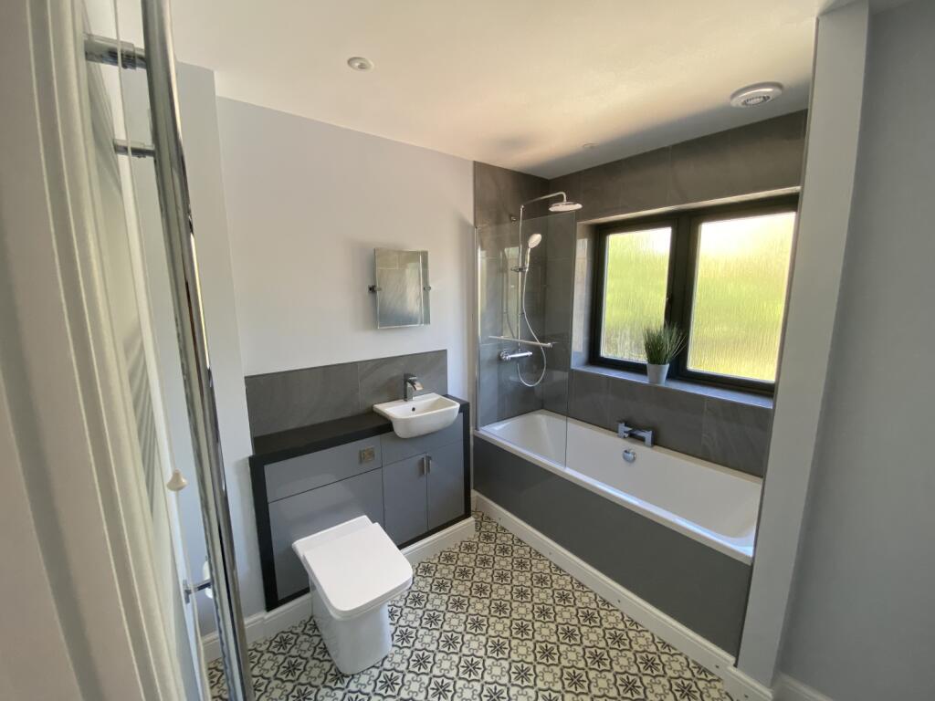 Additional image 11 of Oak Place,  Willes Road, Leamington Spa, Warwickshire, CV31