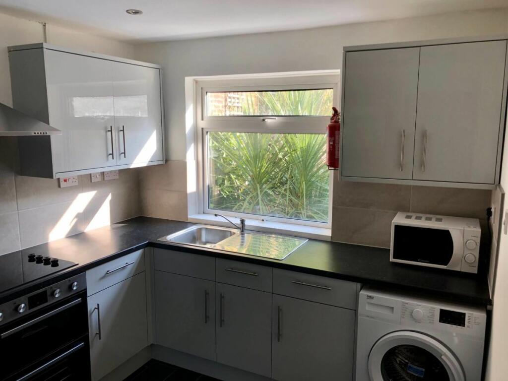 Additional image 7 of 5 Bed Student Home - Downs Road, Canterbury